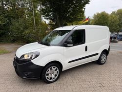 Weiß Gebraucht 2020 Fiat Doblò Van / Kleinbus | 11.400 € (Fairer Preis)