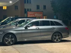 Grau Gebraucht 2018 Mercedes C200 Limousine | 14.500 € (Guter Preis)