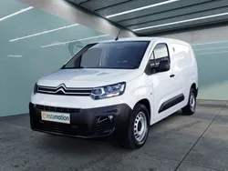 Weiß Gebraucht 2021 Citroën Berlingo Van / Kleinbus | 16.250 € (Etwas zu teuer)