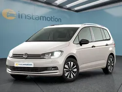 Silber Gebraucht 2024 VW Touran Van / Kleinbus | 35.649 € (Etwas zu teuer)
