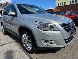 Gold Gebraucht 2011 VW Tiguan Team SUV | 10.400 € (Fairer Preis)