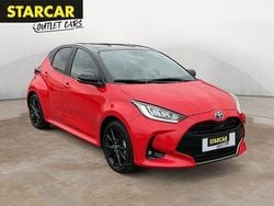 Coral/ black mica Gebraucht 2024 Toyota Yaris Hybrid Style Kleinwagen | 25.900 € (Fairer Preis)