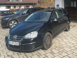 Schwarz Gebraucht 2009 VW Golf VI Trendline Kleinwagen | 3.900 € (Fairer Preis)