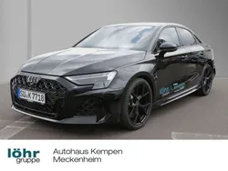 Mythosschwarz metallic Gebraucht 2025 Audi RS3 Ambiente Kleinwagen | 71.330 € (Etwas zu teuer)