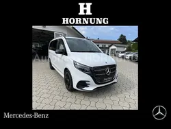 Bergkristallweiß metallic Gebraucht 2024 Mercedes V250 Avantgarde Van / Kleinbus | 83.840 €