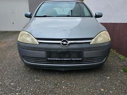 Grau Gebraucht 2002 Opel Corsa Kleinwagen | 900 €