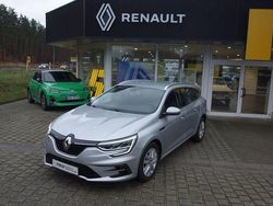 Grau Gebraucht 2022 Renault Mégane IV Business Limousine | 17.990 € (Fairer Preis)