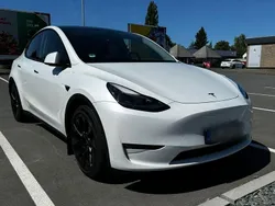 Weiß Gebraucht 2023 Tesla Model Y Long Range AWD SUV | 33.000 € (Fairer Preis)