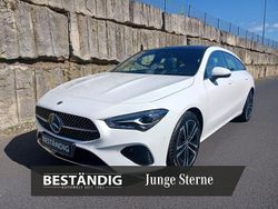 Unilack polarweiß Gebraucht 2024 Mercedes CLA180 Shooting Brake Progressive Kombi | 28.890 €
