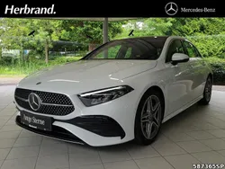 Digitalweiß Gebraucht 2024 Mercedes A180 AMG Limousine | 30.490 € (Fairer Preis)