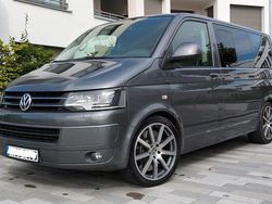 Grau Gebraucht 2013 VW T5 Van | 39.000 €
