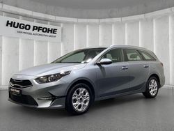(css) lunar silver m (metallisch silber) Gebraucht 2023 Kia Ceed Kombi | 20.590 € (Fairer Preis)