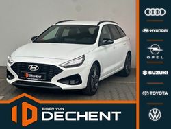 Weiß Gebraucht 2024 Hyundai i30 Advantage Limousine | 21.919 € (Fairer Preis)