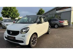 Schwarz Gebraucht 2015 Smart ForFour Passion Kleinwagen | 9.790 € (Etwas zu teuer)