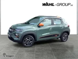 Grün Gebraucht 2023 Dacia Spring Essentiel Kleinwagen | 12.970 € (Fairer Preis)