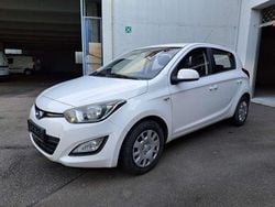Coral white Gebraucht 2012 Hyundai i20 Edition Kleinwagen | 1.700 € (Superpreis)