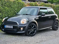 Schwarz Gebraucht 2012 Mini ONE Kleinwagen | 5.400 € (Fairer Preis)