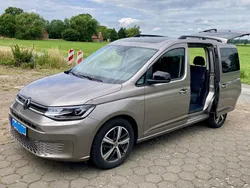 Grau Gebraucht 2020 VW Caddy Move Van / Kleinbus | 24.900 € (Teuer)