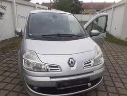 Silber Gebraucht 2008 Renault Modus Dynamique Van / Kleinbus | 2.720 € (Fairer Preis)