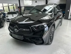 Schwarz Gebraucht 2023 Mercedes GLC220 AMG line SUV | 52.890 € (Etwas zu teuer)