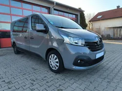 Grau Gebraucht 2015 Renault Trafic Van | 9.900 € (Fairer Preis)