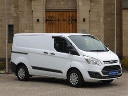 Weiß Gebraucht 2016 Ford Transit Custom Van / Kleinbus | 20.950 € (Superpreis)