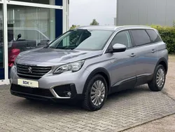 Artensesilber Gebraucht 2017 Peugeot 5008 Active Van / Kleinbus | 14.950 € (Fairer Preis)