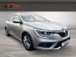 Grau Gebraucht 2019 Renault Mégane GrandTour Business Kombi | 11.890 € (Fairer Preis)