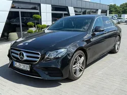 Schwarz Gebraucht 2016 Mercedes E350 AMG line Limousine | 25.990 € (Etwas zu teuer)