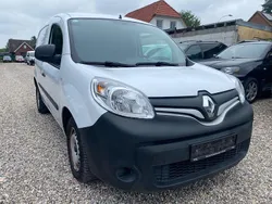 Weiß Gebraucht 2018 Renault Kangoo Basis Van / Kleinbus | 3.990 € (Teuer)