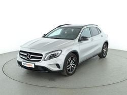 Grau Gebraucht 2016 Mercedes GLA180 Urban SUV | 18.130 € (Fairer Preis)