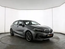 Grau Gebraucht 2023 BMW 120 M Sport Kleinwagen | 24.500 € (Guter Preis)