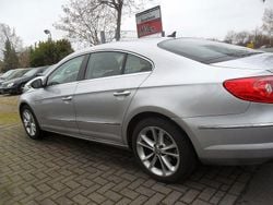 Silber Gebraucht 2009 VW Passat Sport Limousine | 3.999 € (Guter Preis)