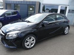 Schwarz Gebraucht 2017 Mercedes A180 Kleinwagen | 13.990 € (Fairer Preis)