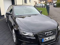 Schwarz Gebraucht 2011 Audi A4 S-Line Limousine | 8.000 € (Fairer Preis)