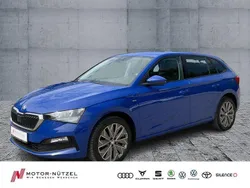 Blau Gebraucht 2021 Skoda Scala Clever Kleinwagen | 13.290 € (Guter Preis)
