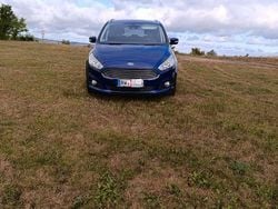 Blau Gebraucht 2016 Ford S-MAX Trend Van / Kleinbus | 12.000 € (Guter Preis)