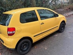 Gelb Gebraucht 2007 VW Fox Kleinwagen | 1.200 € (Guter Preis)