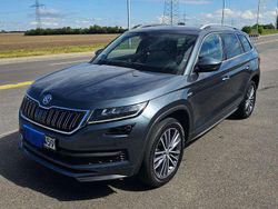 Grau Gebraucht 2021 Skoda Kodiaq SUV | 30.200 € (Guter Preis)