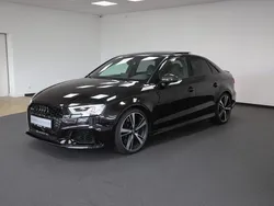 Pantherschwarz kristalleffekt Gebraucht 2018 Audi RS3 Sport Kleinwagen | 48.400 €
