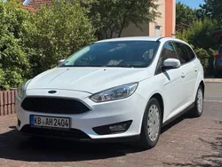 Weiß Gebraucht 2018 Ford Focus Cool & Connect Kombi | 7.900 € (Fairer Preis)