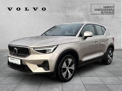 Grau Gebraucht 2022 Volvo XC40 Core SUV | 31.900 € (Guter Preis)