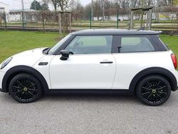 Weiß Gebraucht 2023 Mini Cooper SE Kleinwagen | 19.800 € (Fairer Preis)