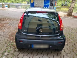 Schwarz Gebraucht 2006 Peugeot 107 Kleinwagen | 2.150 € (Etwas zu teuer)