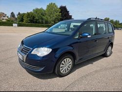 Blau Gebraucht 2007 VW Touran Van / Kleinbus | 3.950 € (Etwas zu teuer)