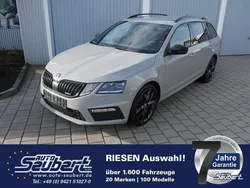 Grau Gebraucht 2018 Skoda Octavia RS Kombi | 25.990 €