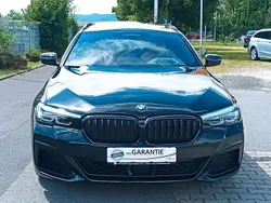 Schwarz Gebraucht 2022 BMW 530 M Sport Kombi | 43.790 € (Teuer)