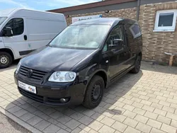 Schwarz Gebraucht 2010 VW Caddy Style Van / Kleinbus | 6.690 € (Fairer Preis)