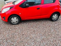 Rot Gebraucht 2012 Chevrolet Spark Kleinwagen | 2.350 € (Fairer Preis)