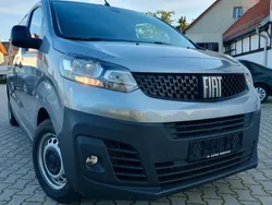 Silber Gebraucht 2024 Fiat Scudo Van / Kleinbus | 23.999 €